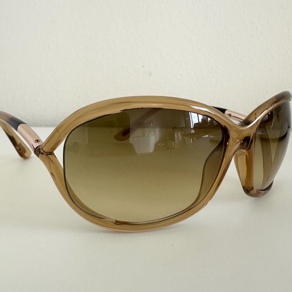 Tom Ford TF8 Jennifer Sunglasses - Tan Gradient 614 - Picture 4 of 11